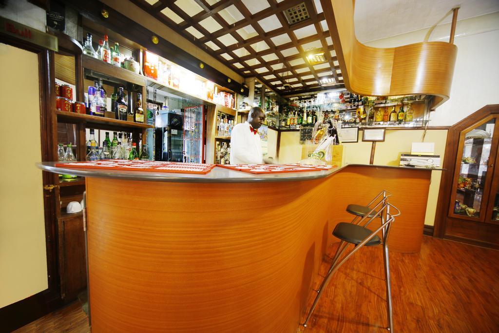 Shangri-La Hotel Uganda Kampala Exterior foto