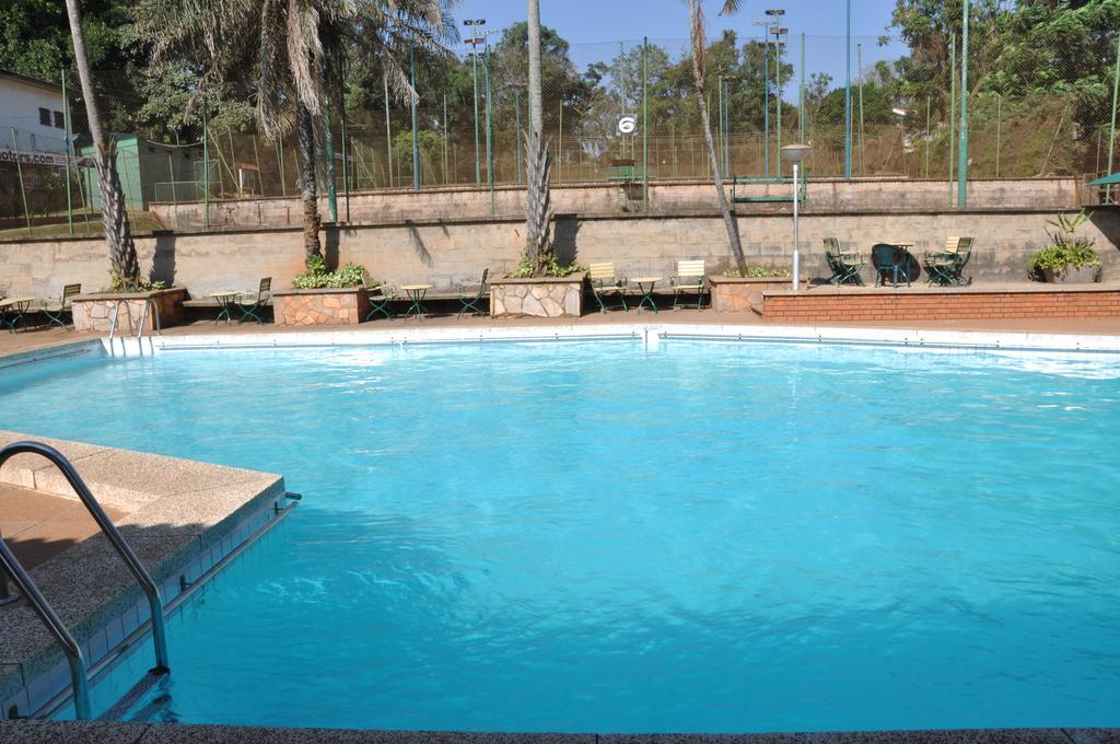 Shangri-La Hotel Uganda Kampala Exterior foto