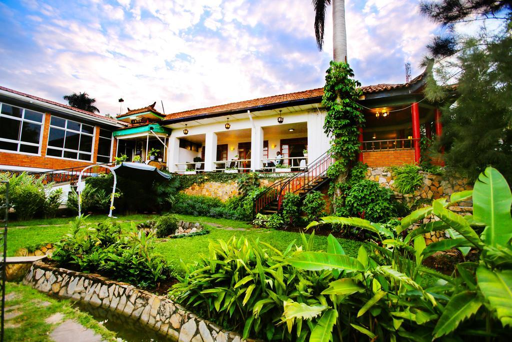 Shangri-La Hotel Uganda Kampala Exterior foto