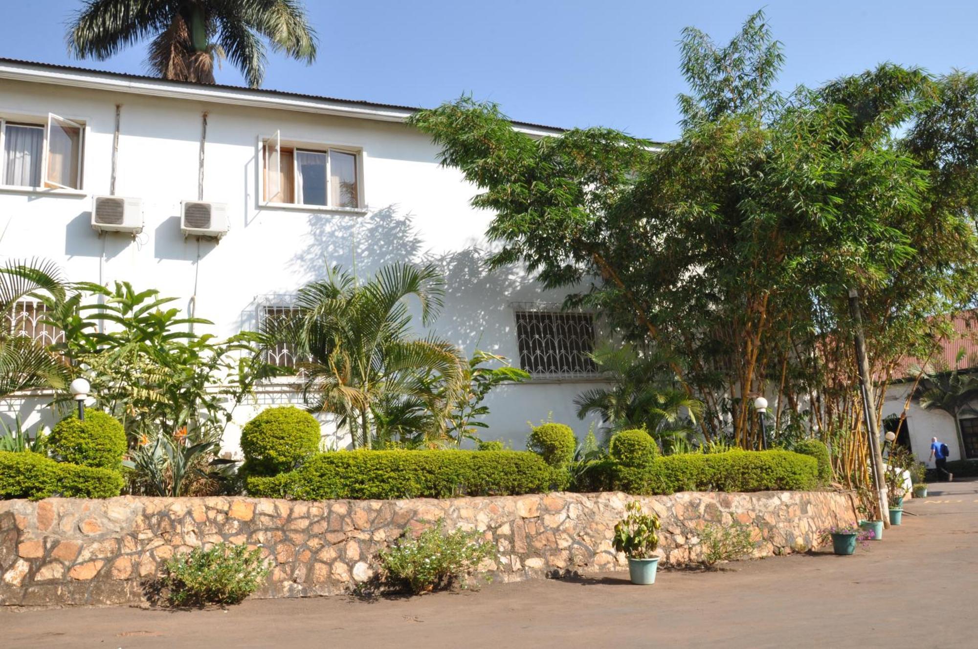 Shangri-La Hotel Uganda Kampala Exterior foto